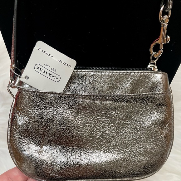 COACH LEATHER PEWTER WRISTLET NWT - Picture 6 of 13